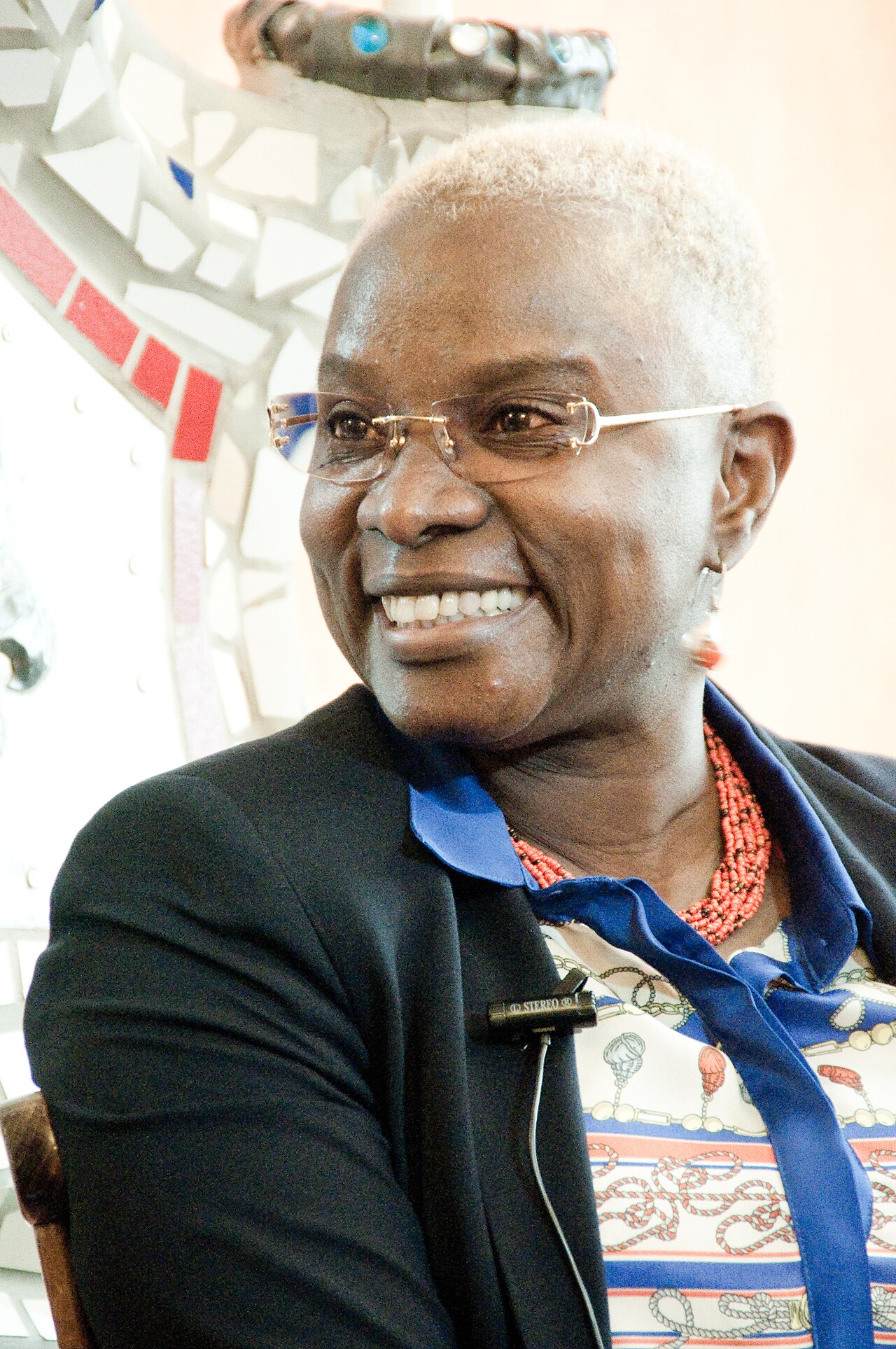 Angelique Kidjo performing