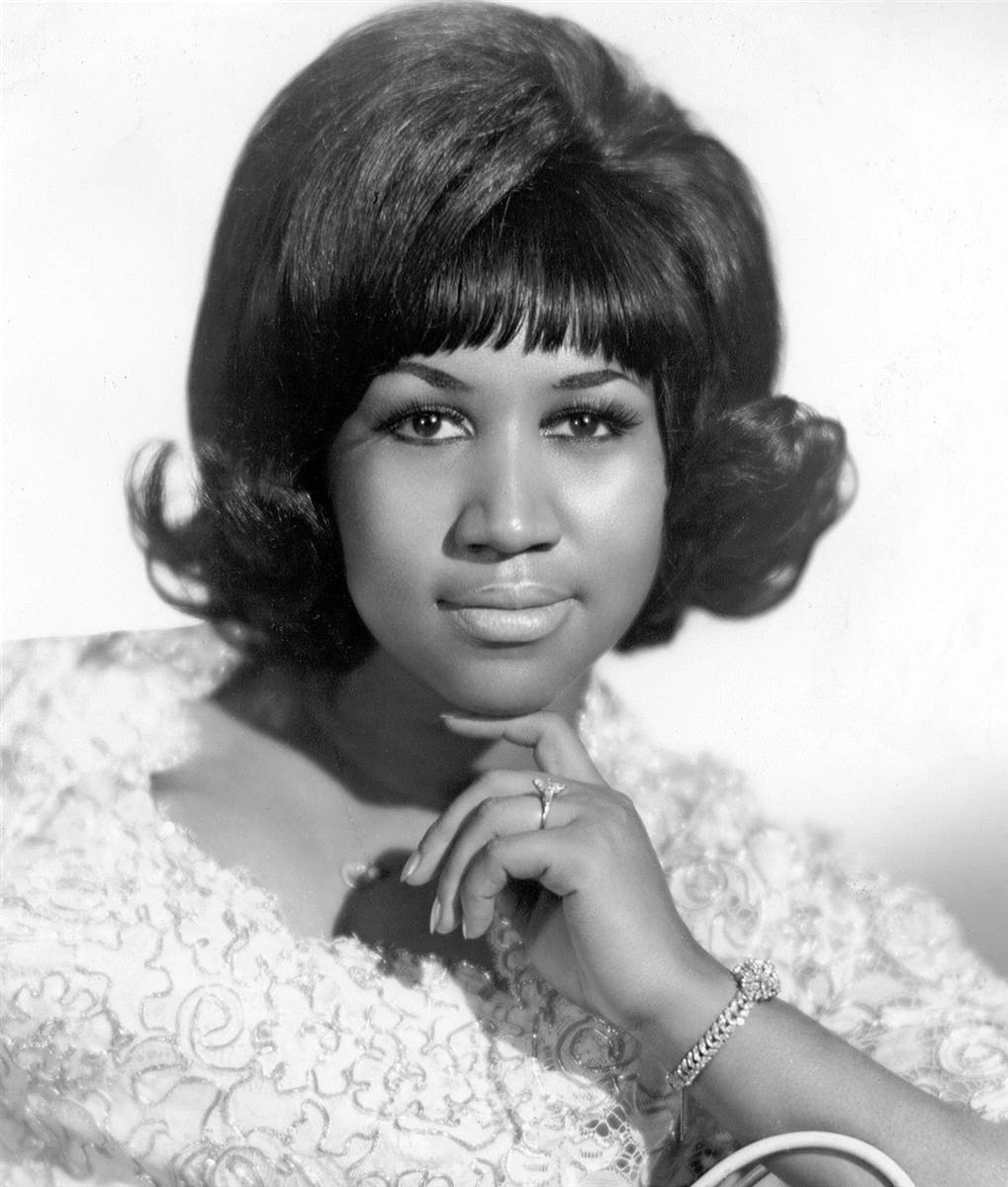 Aretha Franklin Biography: The Queen of Soul Who Commanded Respect on Her Own Terms
