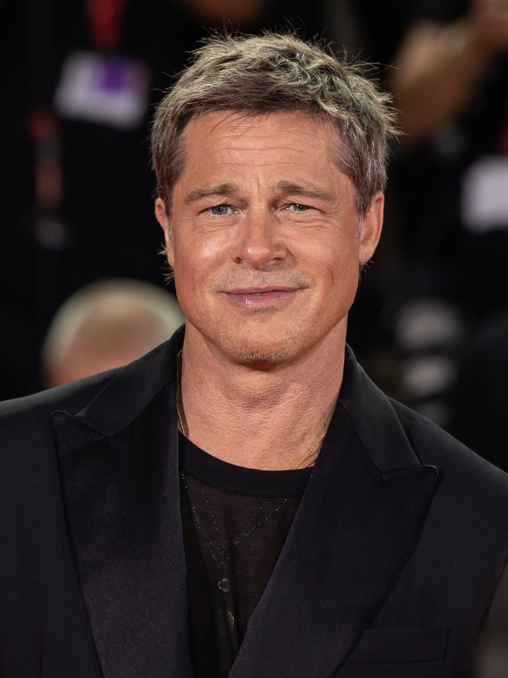 Brad Pitt Biography: From Missouri Dreamer to Hollywood Icon and Oscar-Winning Producer