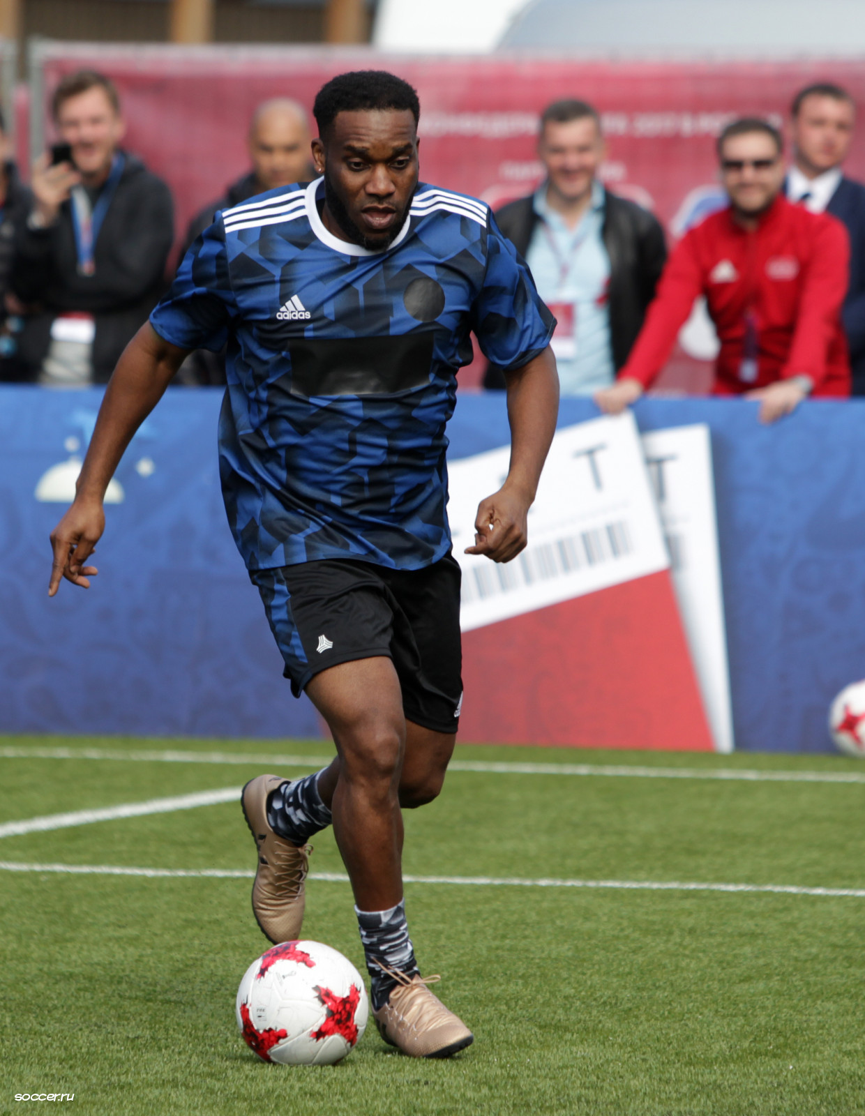 Jay-Jay Okocha at a legends match